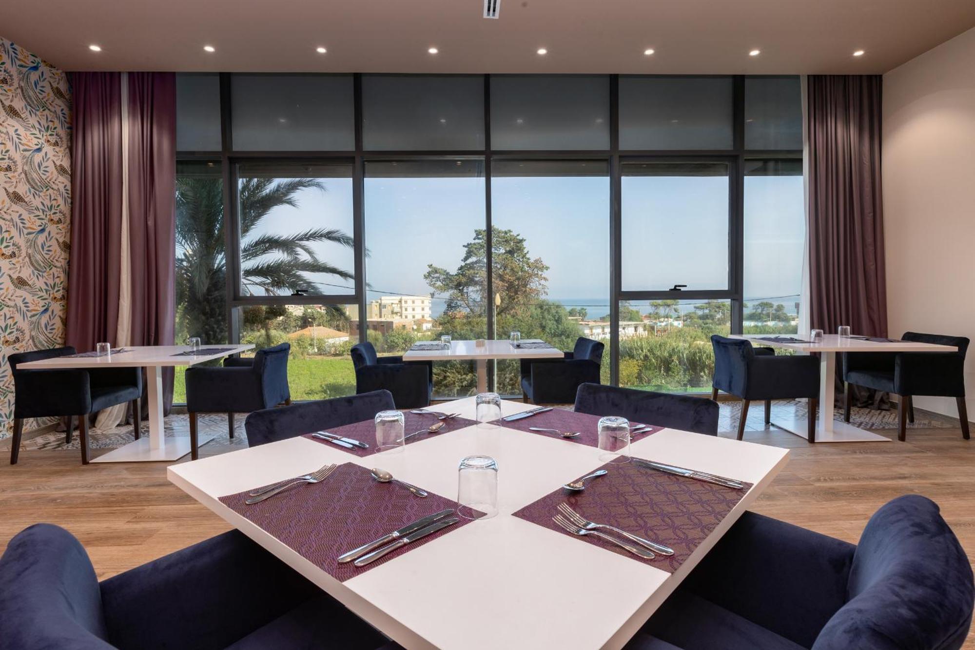 Hotel Ben Aouda & Spa Tipaza Екстериор снимка