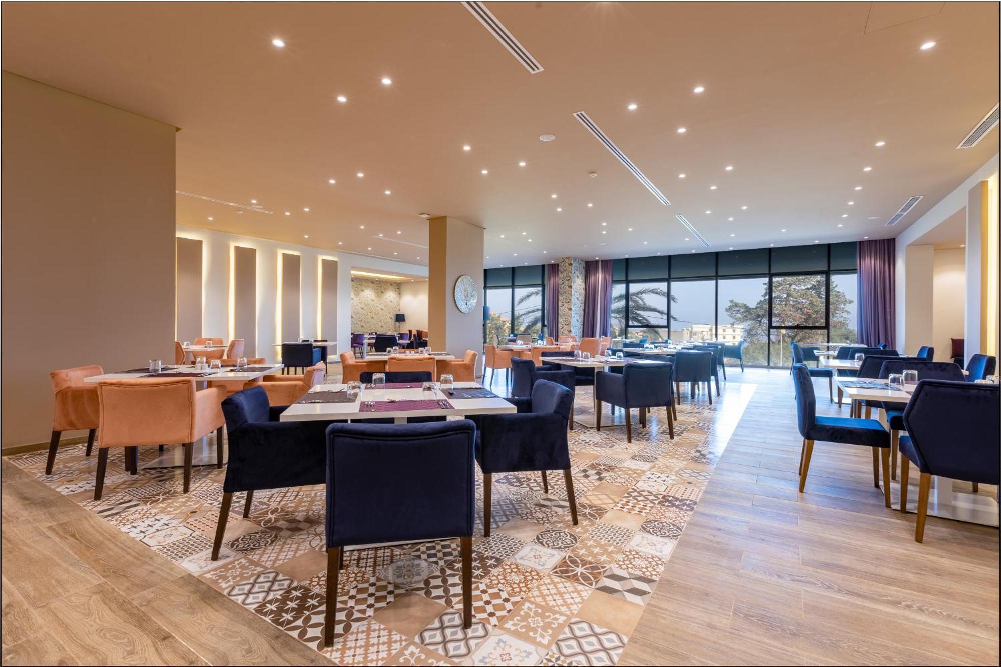 Hotel Ben Aouda & Spa Tipaza Екстериор снимка